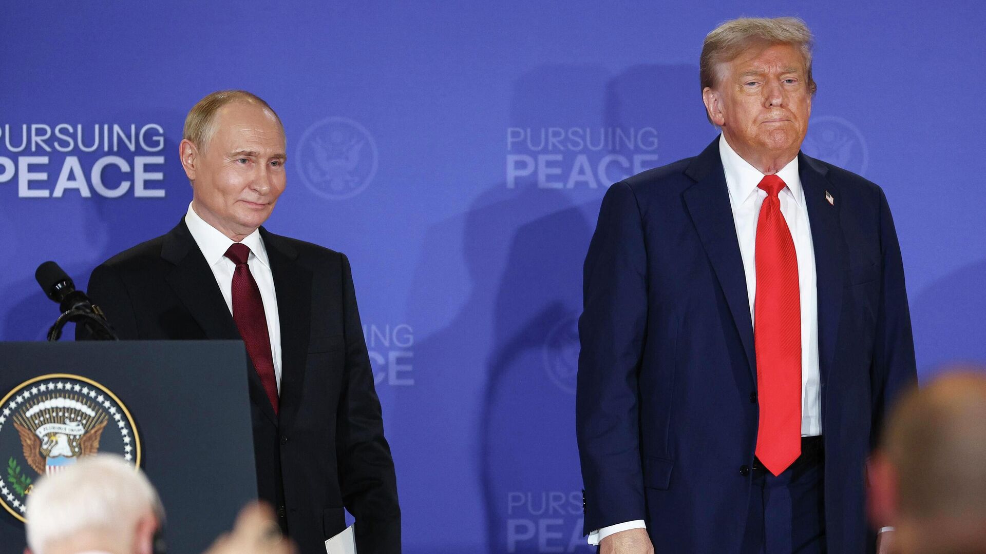 Глава комитета Бундестага прокомментировал встречу Путина и Трампа